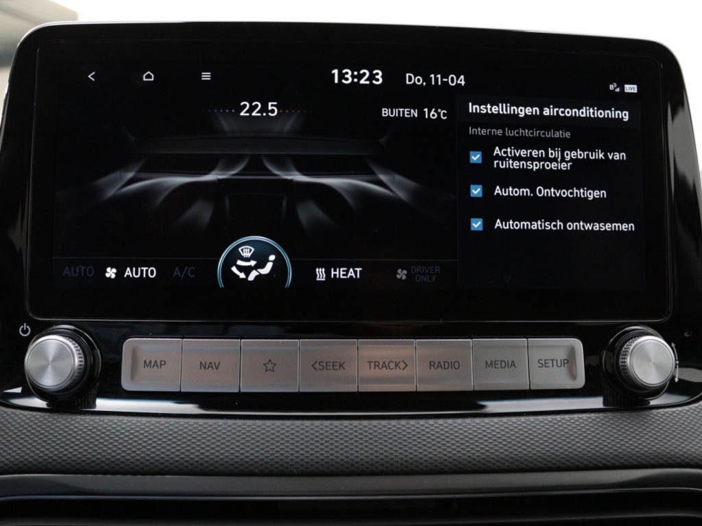 HYUNDAI-KONA-EV Premium 64 kWh   Private lease 449,- p.m.