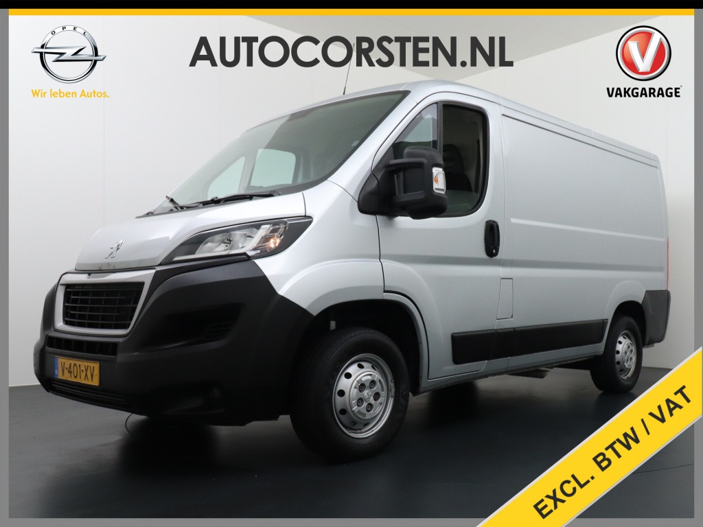 PEUGEOT-BOXER-333 2.0HDI 3-Pers. Camera Airco Trekhaak Cruise-Control Schuifdeur-R. Betonplex Lat-Om-Lat Premium CruiseControl ESP Elektr.Spie