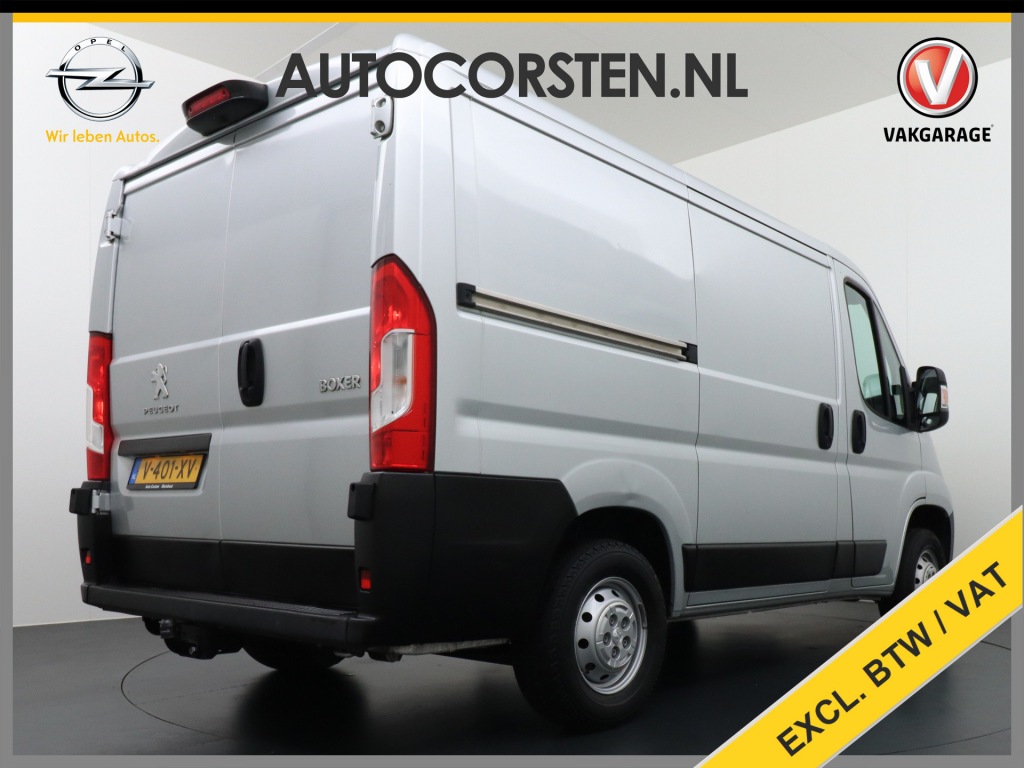 PEUGEOT-BOXER-333 2.0HDI 3-Pers. Camera Airco Trekhaak Cruise-Control Schuifdeur-R. Betonplex Lat-Om-Lat Premium CruiseControl ESP Elektr.Spie