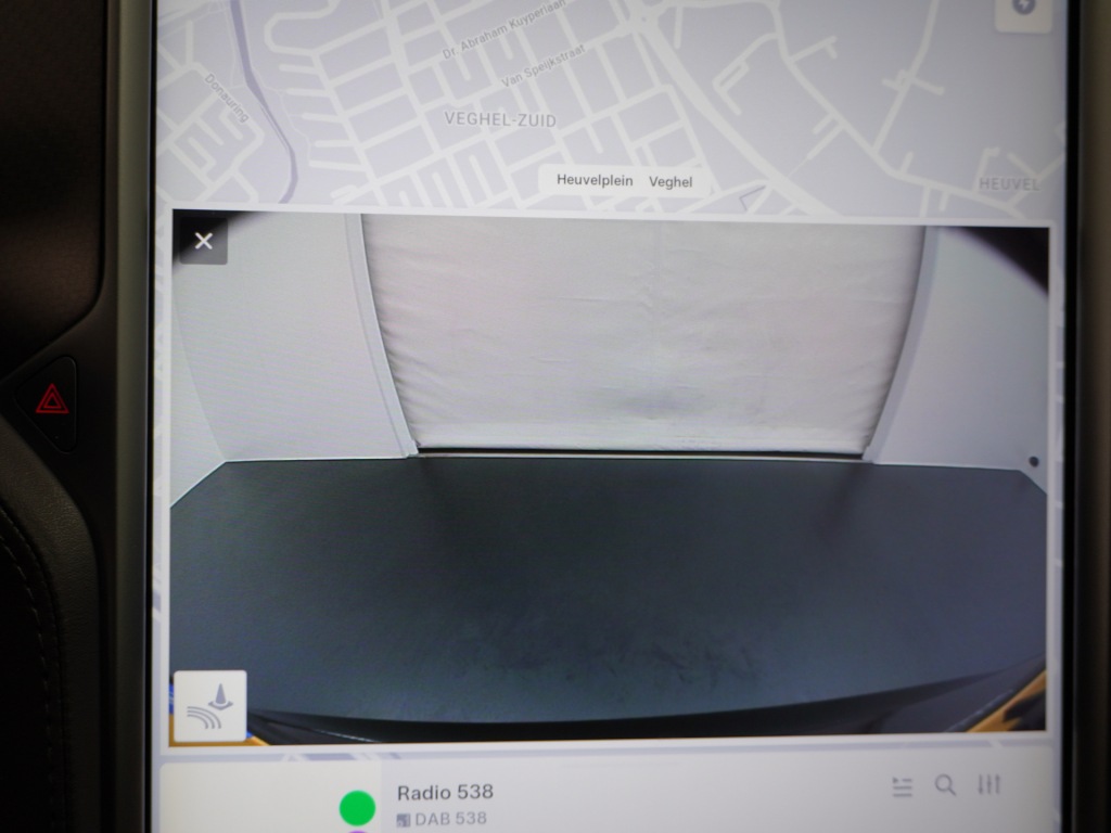 TESLA-MODEL S-75D AWD Luchtvering Enhanced AutoPilot Navi Panorama-Dak Camera Adaptive-Led Elektr.Stuur en Stoel+Geheugen+Spiegels+verwarmd El
