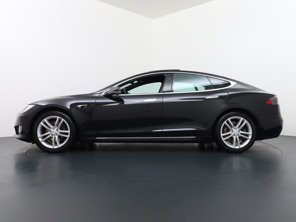 TESLA-MODEL S-75D AWD Luchtvering Enhanced AutoPilot Navi Panorama-Dak Camera Adaptive-Led Elektr.Stuur en Stoel+Geheugen+Spiegels+verwarmd El