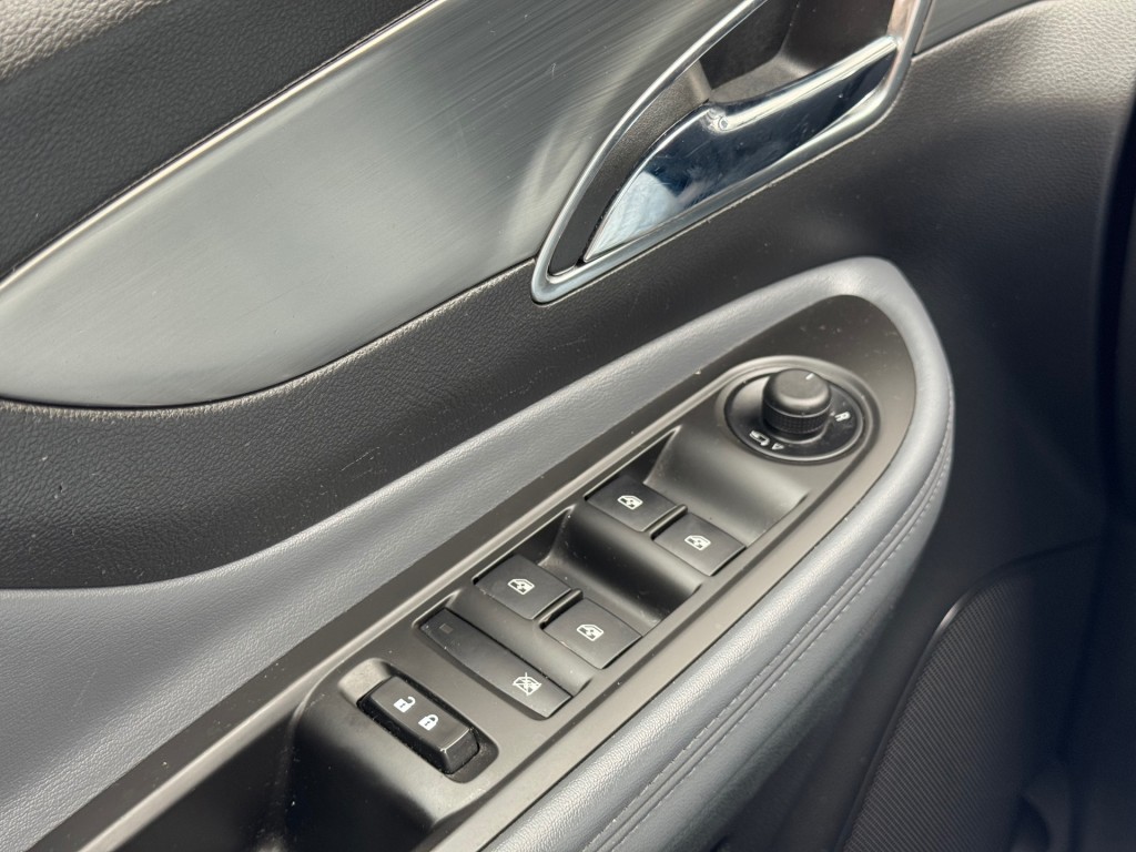 OPEL-MOKKA-1.4T 140Pk  Cosmo Airco Trekhaak Leder AGR Camera Navi Cruise Stoel stuur verwarmd