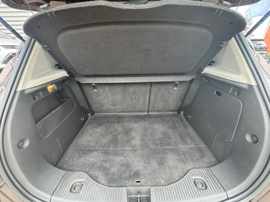 OPEL-MOKKA-1.4T 140Pk  Cosmo Airco Trekhaak Leder AGR Camera Navi Cruise Stoel stuur verwarmd