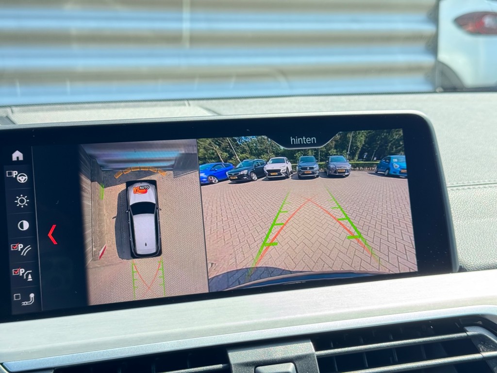 BMW-X3-M40i X-Drive 354Pk High Executive HUD Panodak Camera