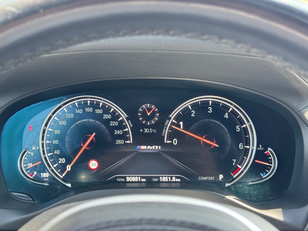 BMW-X3-M40i X-Drive 354Pk High Executive HUD Panodak Camera