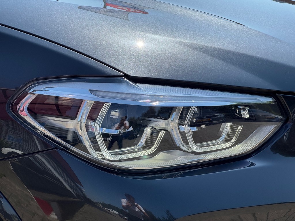 BMW-X3-M40i X-Drive 354Pk High Executive HUD Panodak Camera