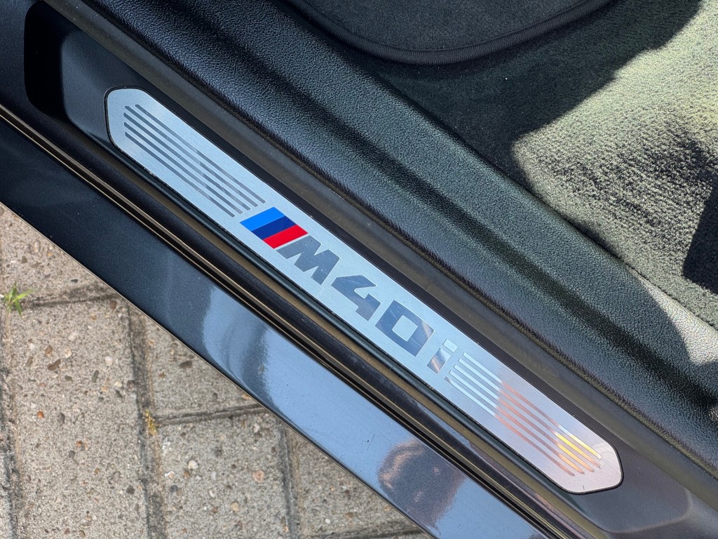 BMW-X3-M40i X-Drive 354Pk High Executive HUD Panodak Camera