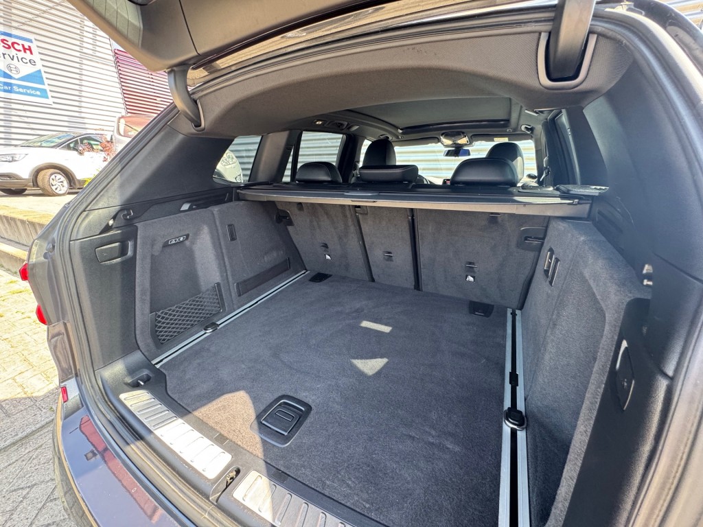 BMW-X3-M40i X-Drive 354Pk High Executive HUD Panodak Camera