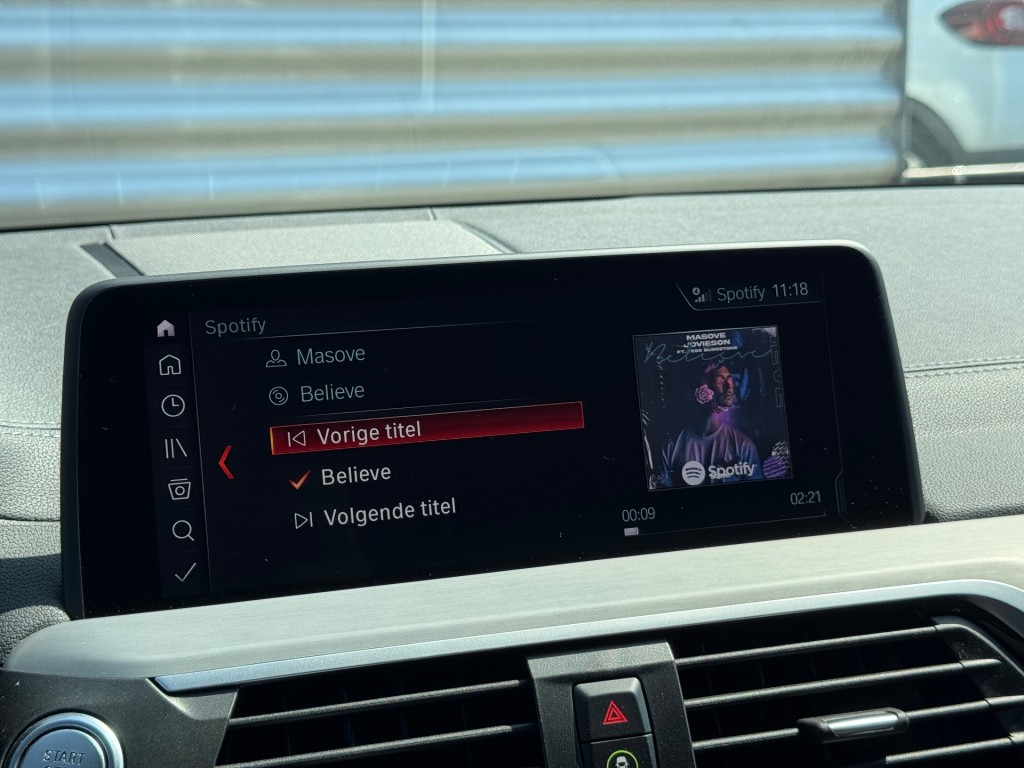 BMW-X3-M40i X-Drive 354Pk High Executive HUD Panodak Camera