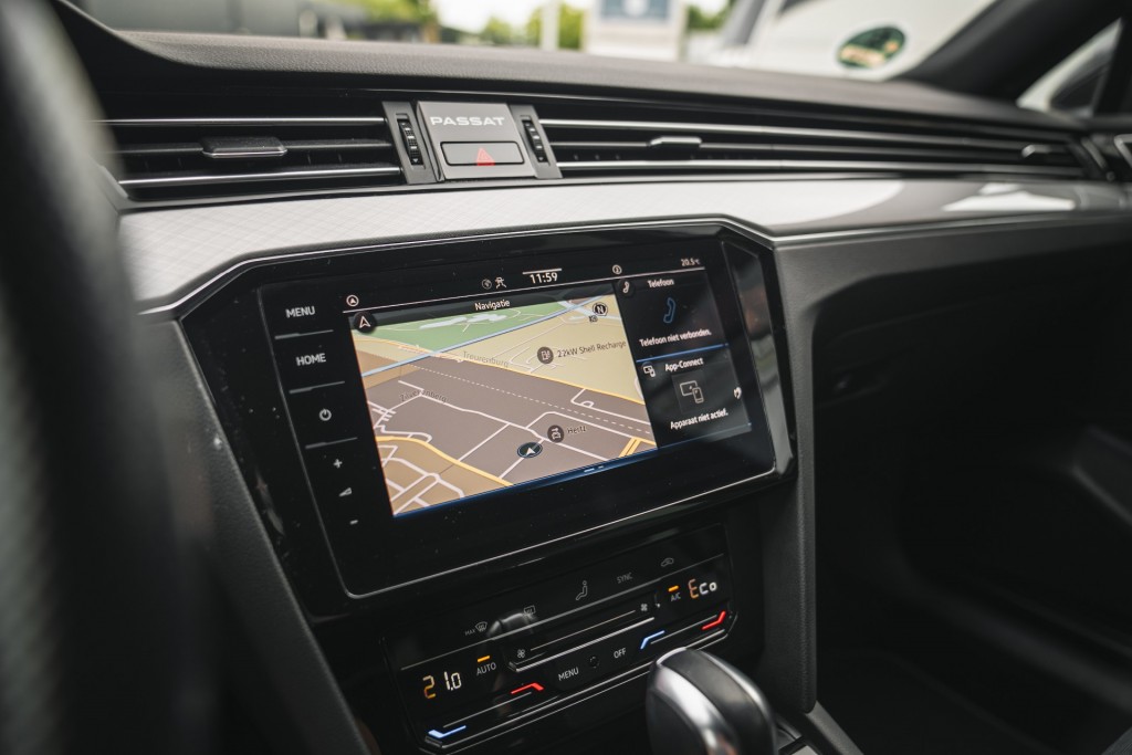 VOLKSWAGEN-PASSAT-1.5 TSI COMFORT BNS.
