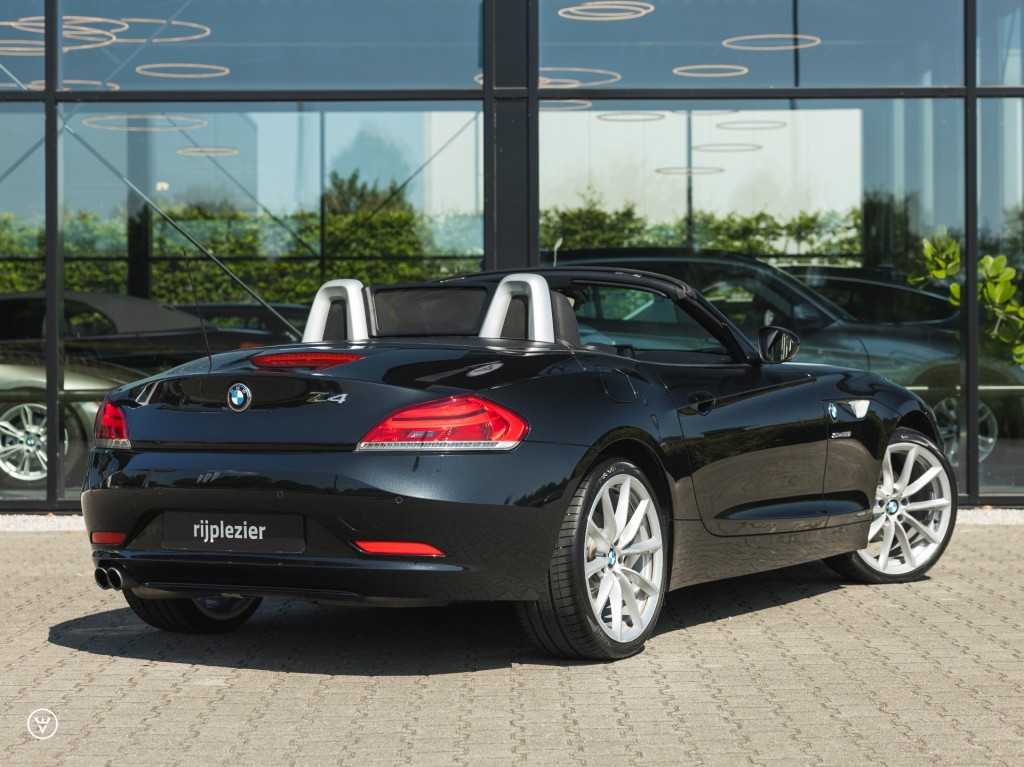 BMW-Z4-Roadster sDrive23i Sportaut. - Prof Navi etc