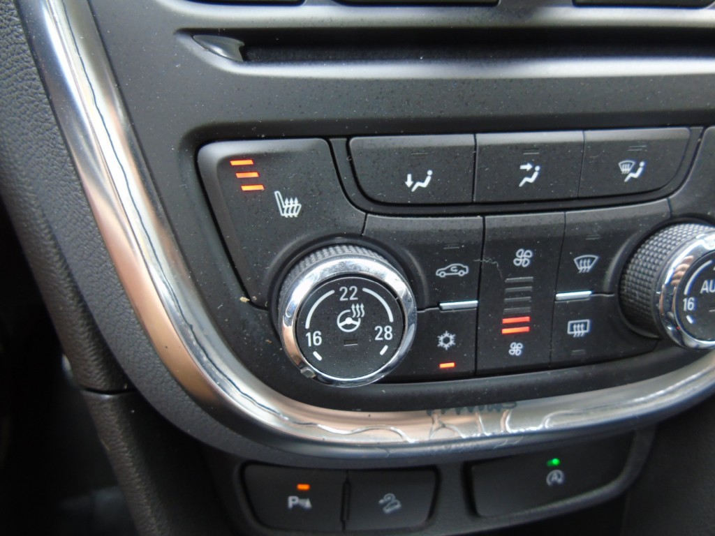 OPEL-MOKKA-1.4T 140PK 4x4 - 2014 - 73DKM - Camera - PDC