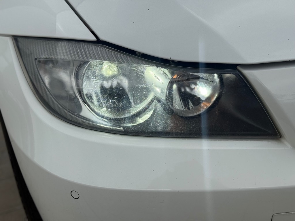 BMW-3-SERIE-320i TOURING / AIRCO NAVIGATIE PANORAMA XENON PDC-RONDOM