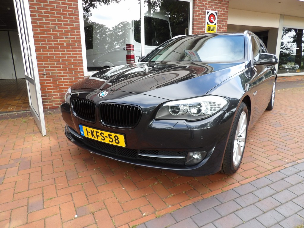 BMW-5-SERIE-520i High Executive TOURING