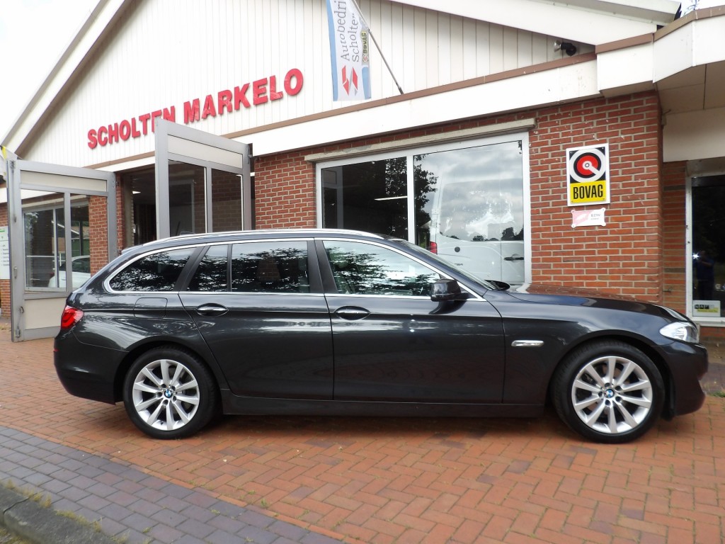 BMW-5-SERIE-520i High Executive TOURING