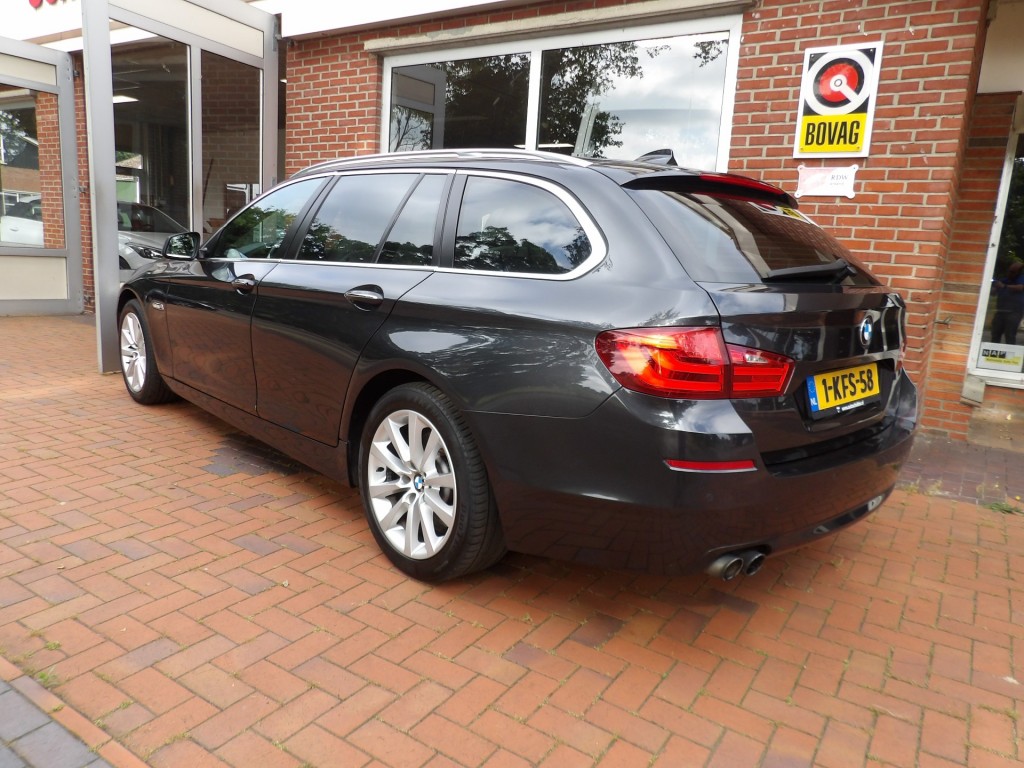 BMW-5-SERIE-520i High Executive TOURING