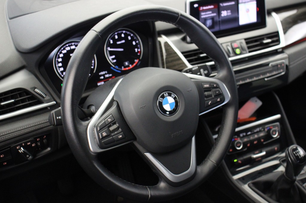 BMW-2-SERIE GRAN TOURER-218i High Executive 7 Persoons - Camera, Leer, Stoelverw.