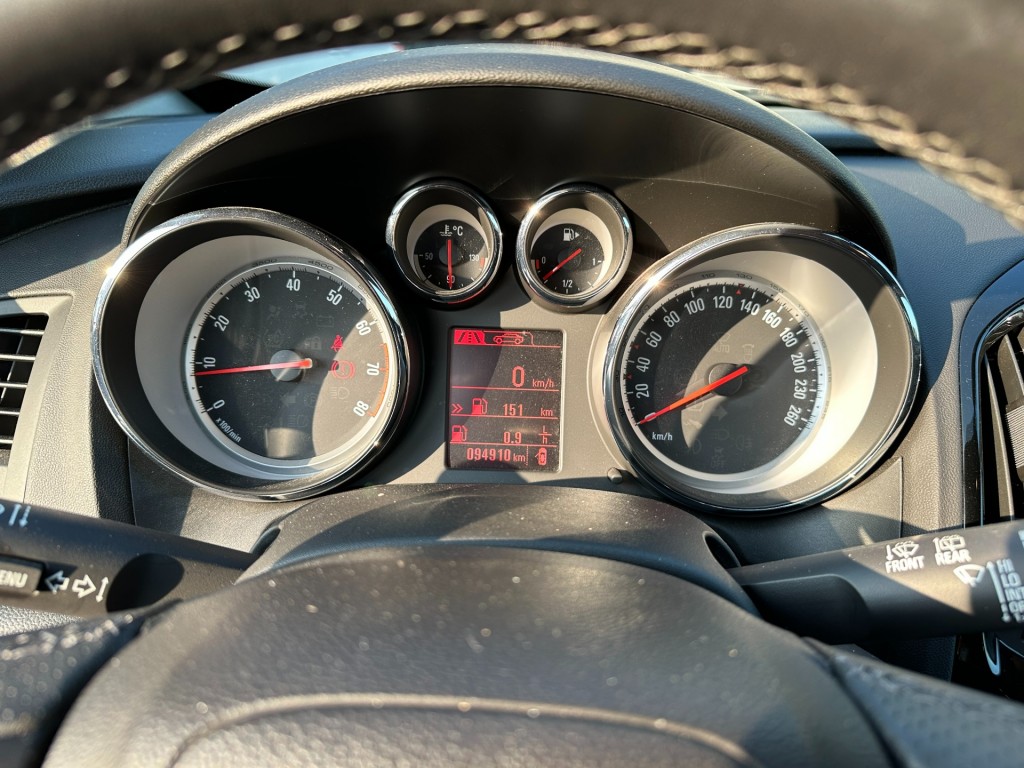 OPEL-ASTRA-1.4 T GTC Black Edition Clima Leder Trekhaak