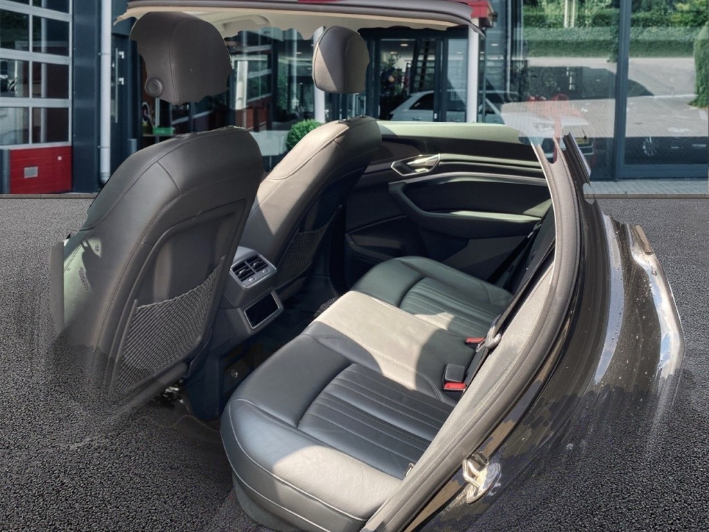 AUDI-E-TRON-50 QUATTRO ADVANCED PANO-DAK/TREKHAAK/LEDER/CAMERA/ACC