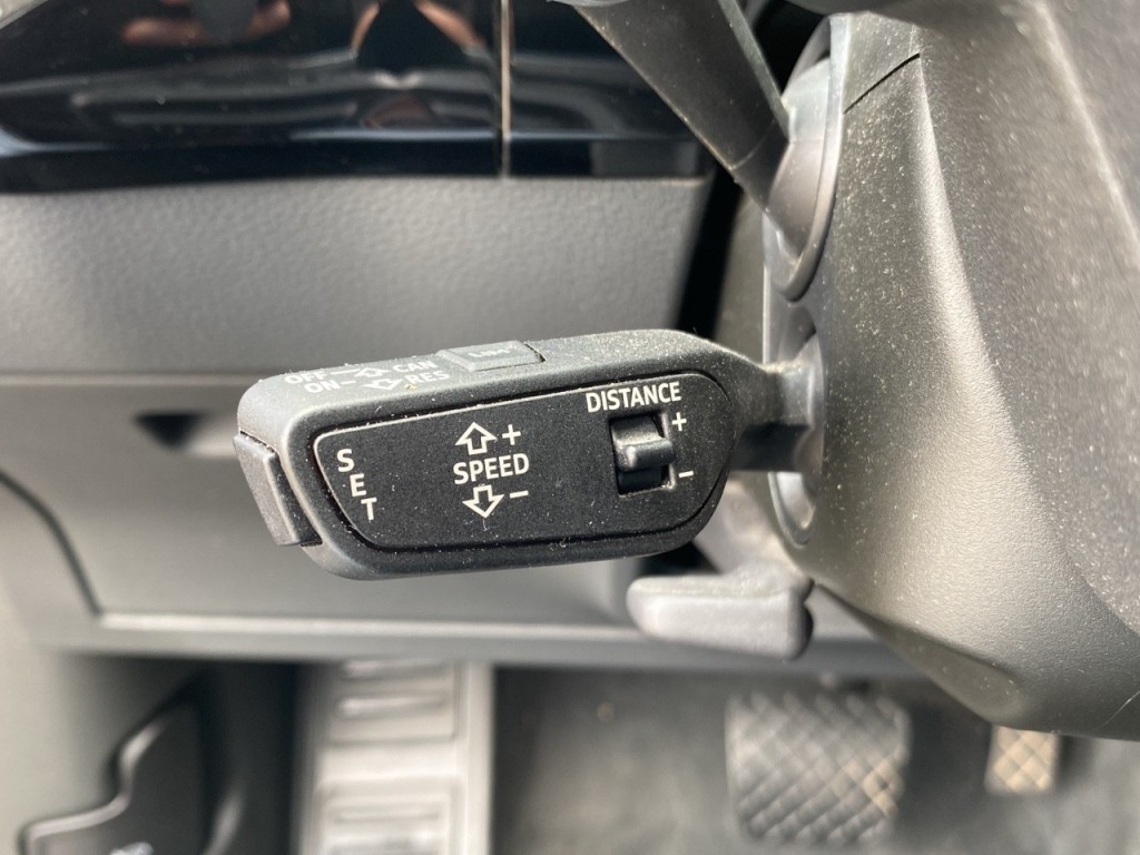 AUDI-E-TRON-50 QUATTRO ADVANCED PANO-DAK/TREKHAAK/LEDER/CAMERA/ACC