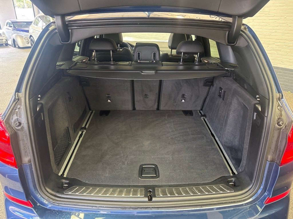 BMW-X3-M40I X-Drive High Executive Panodak 360 Camera Head-up Incl 12Mnd Garantie