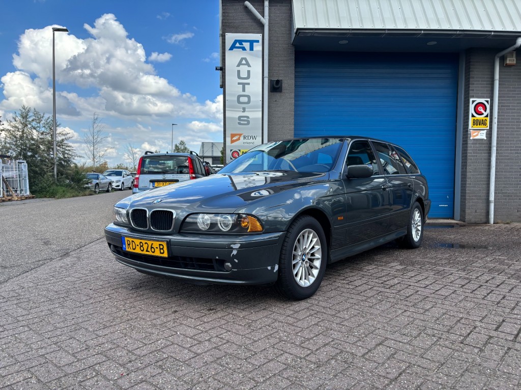 BMW-5-SERIE-525I