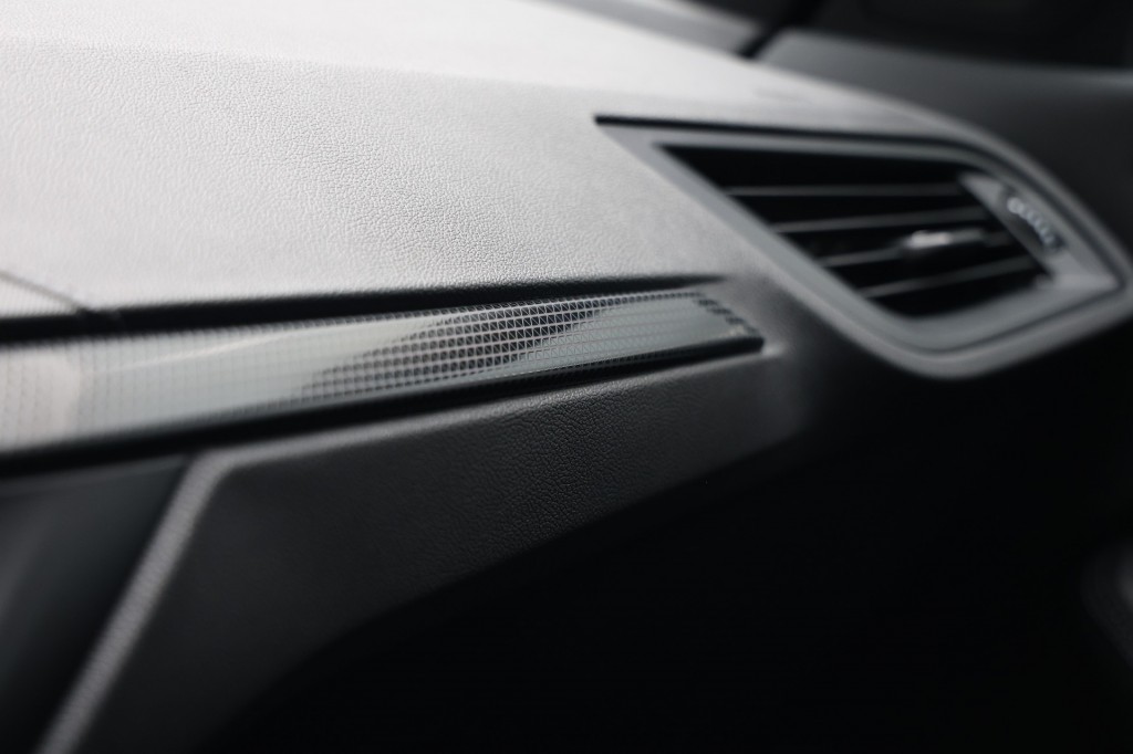 BMW-1-SERIE-118i M-Sport Aut. NAP/Pano/Stoelvw/Cam/Trekhaak