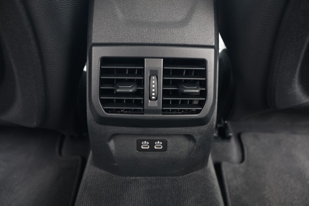 BMW-1-SERIE-118i M-Sport Aut. NAP/Pano/Stoelvw/Cam/Trekhaak