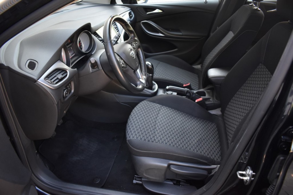 OPEL-ASTRA-1.0 5DRS. EDITION / PCD V+A / APPLE CARPLAY+NAVI / ECC