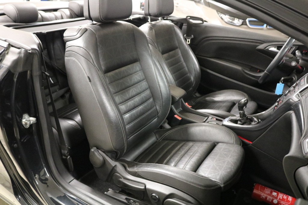 OPEL-CASCADA-1.4 Turbo ecoFLEX Cosmo  (Bak Gereviseerd met koppeling en Vliegwiel)