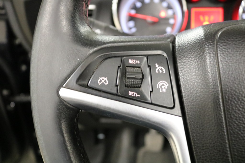 OPEL-CASCADA-1.4 Turbo ecoFLEX Cosmo  (Bak Gereviseerd met koppeling en Vliegwiel)