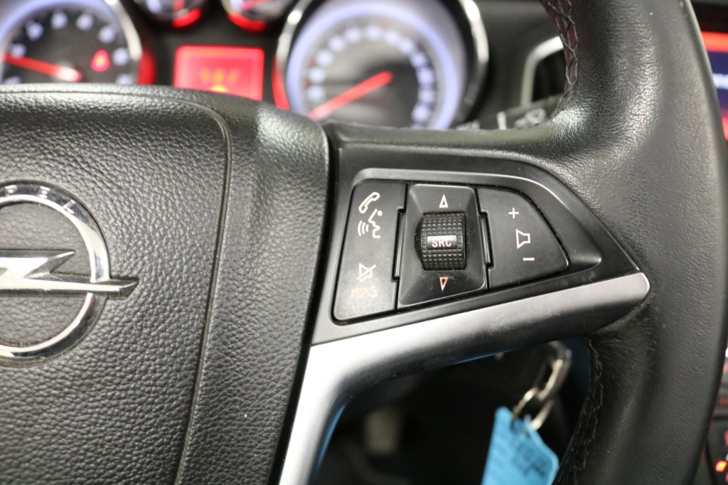 OPEL-CASCADA-1.4 Turbo ecoFLEX Cosmo  (Bak Gereviseerd met koppeling en Vliegwiel)