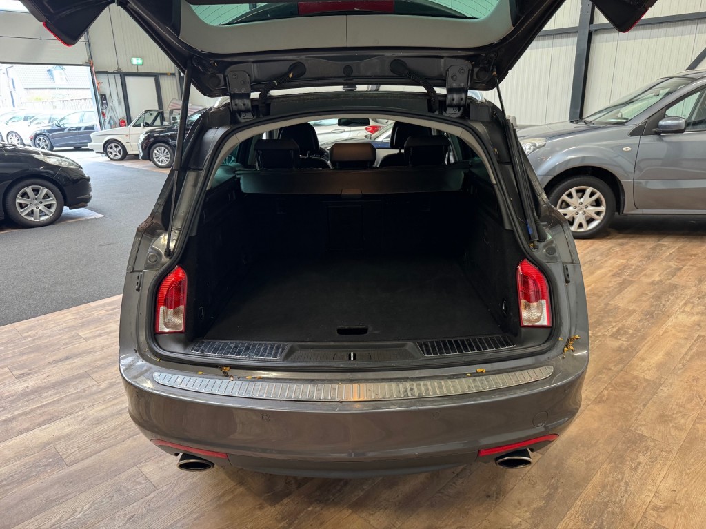 OPEL-INSIGNIA-Sports Tourer 1.6 T Cosmos / CLIMA / CRUISE / LM 20/ NAVI / PDC