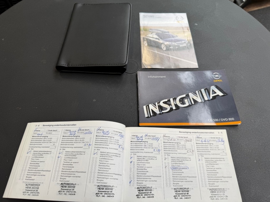 OPEL-INSIGNIA-Sports Tourer 1.6 T Cosmos / CLIMA / CRUISE / LM 20/ NAVI / PDC