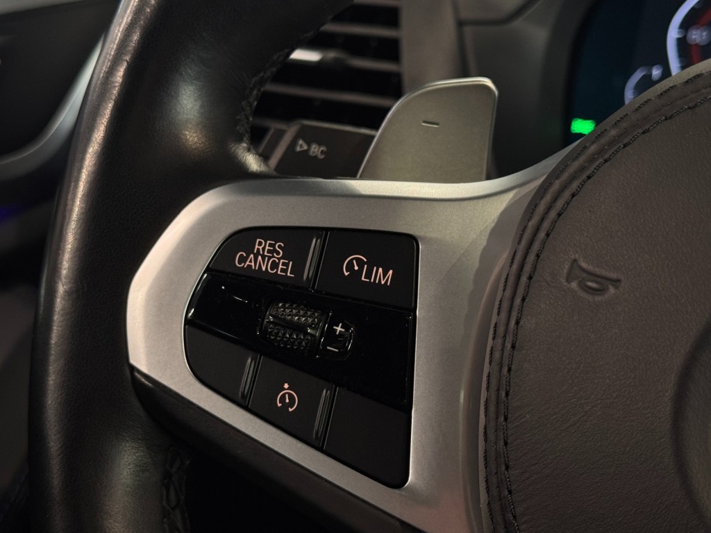 BMW-X3-xDrive20i High Executive M-Sport Pano Trekhaak Camera 20''