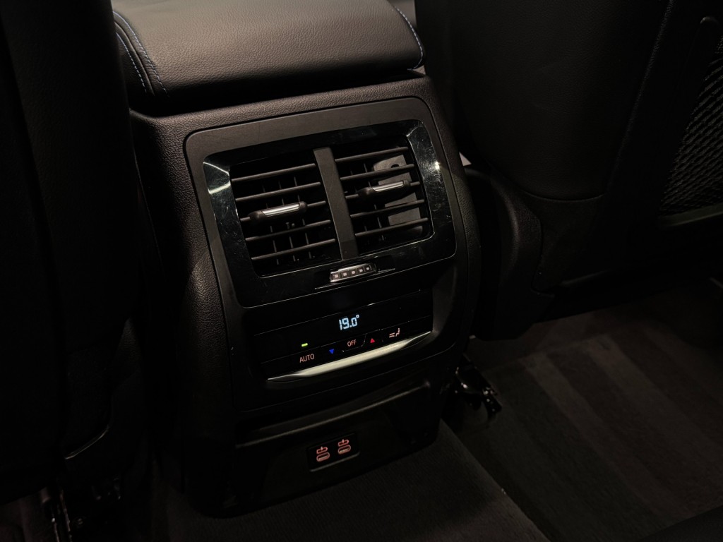 BMW-X3-xDrive20i High Executive M-Sport Pano Trekhaak Camera 20''