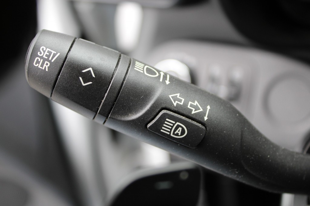 OPEL-COMBO-1.5D L1H1 EDITION 130PK AUTOMAAT Navi PDC Carplay Keyless