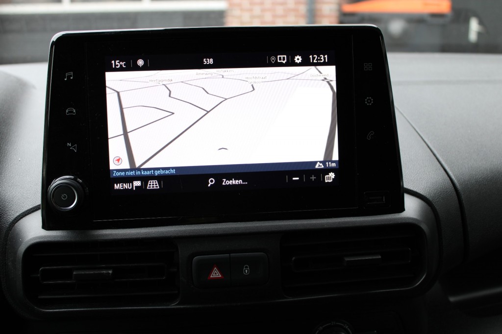 OPEL-COMBO-1.5D L1H1 EDITION 130PK AUTOMAAT Navi PDC Carplay Keyless