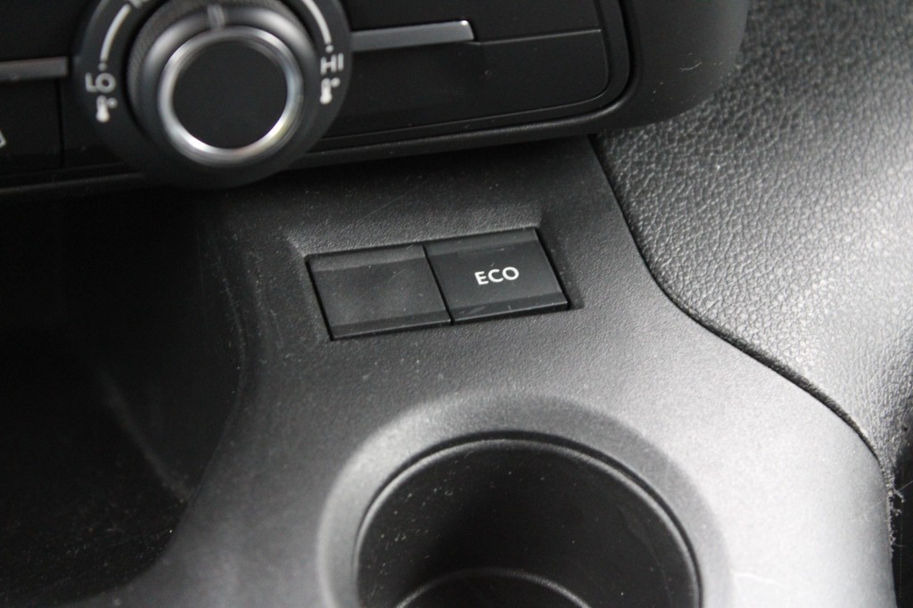 OPEL-COMBO-1.5D L1H1 EDITION 130PK AUTOMAAT Navi PDC Carplay Keyless