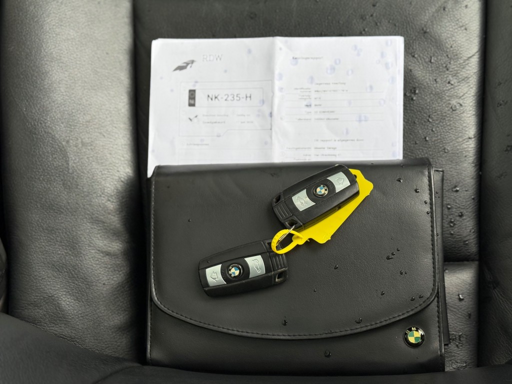 BMW-X5-XDRIVE30d BLP HIGH EXE AUTOMAAT / AIRCO NAVI PANO PDC LEER DAB TREKHAAK