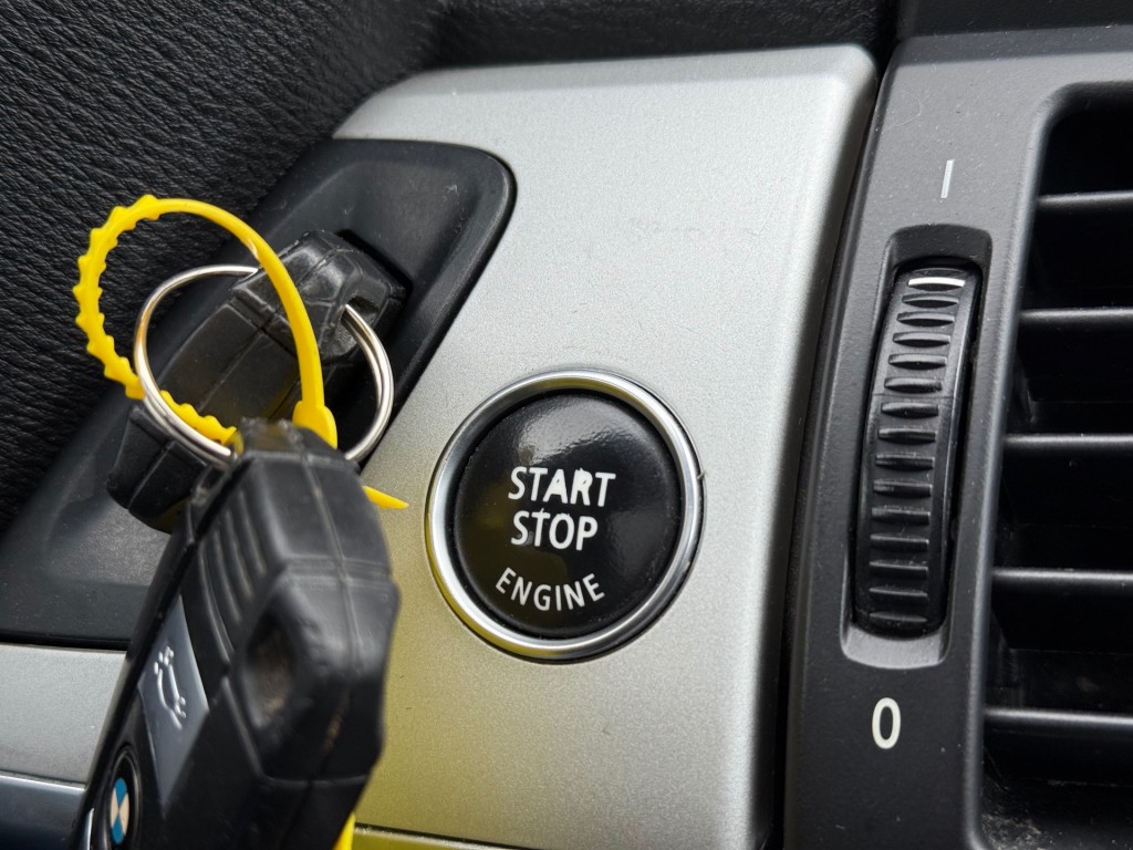 BMW-X5-XDRIVE30d BLP HIGH EXE AUTOMAAT / AIRCO NAVI PANO PDC LEER DAB TREKHAAK