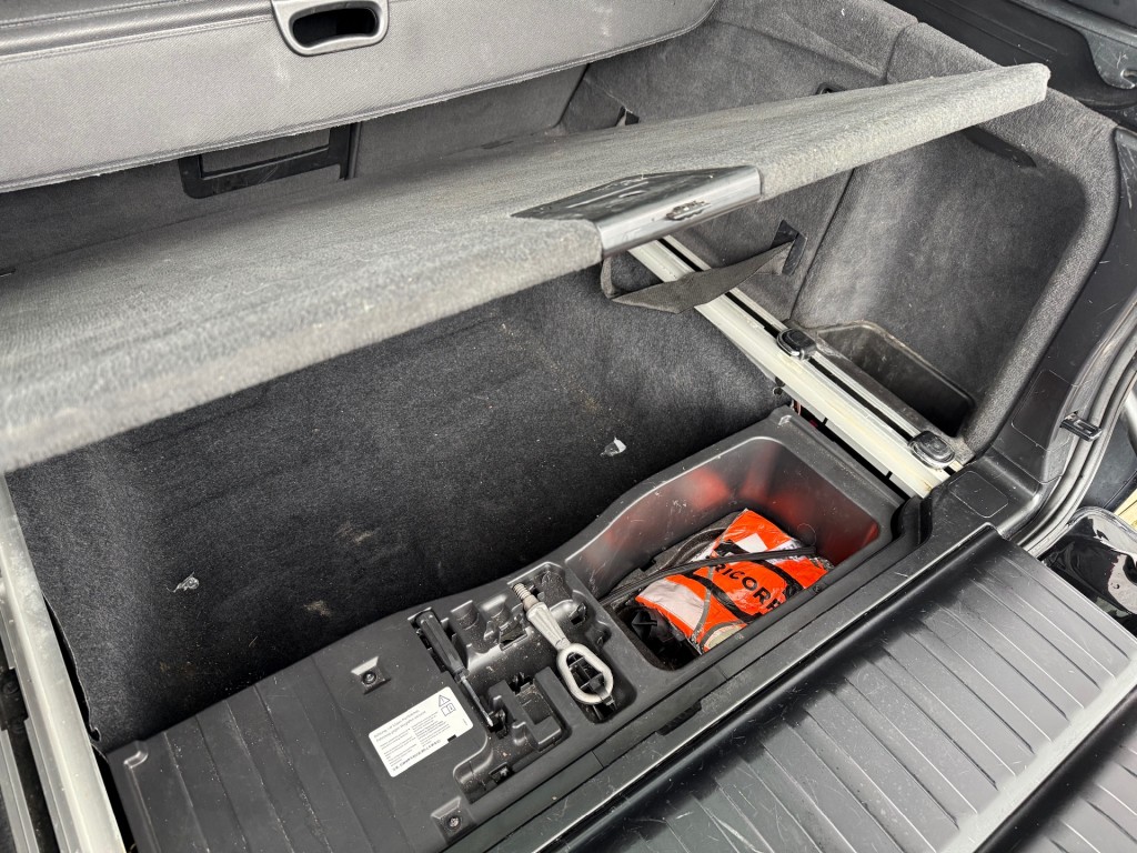 BMW-X5-XDRIVE30d BLP HIGH EXE AUTOMAAT / AIRCO NAVI PANO PDC LEER DAB TREKHAAK