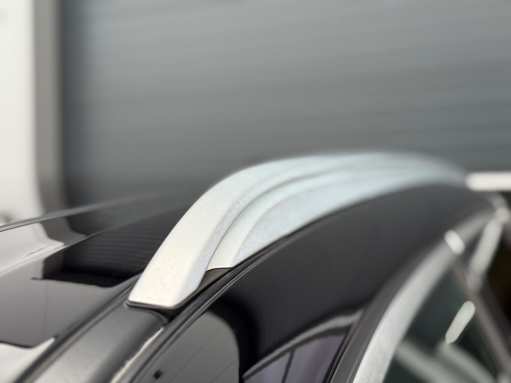 BMW-X5-XDRIVE30d BLP HIGH EXE AUTOMAAT / AIRCO NAVI PANO PDC LEER DAB TREKHAAK