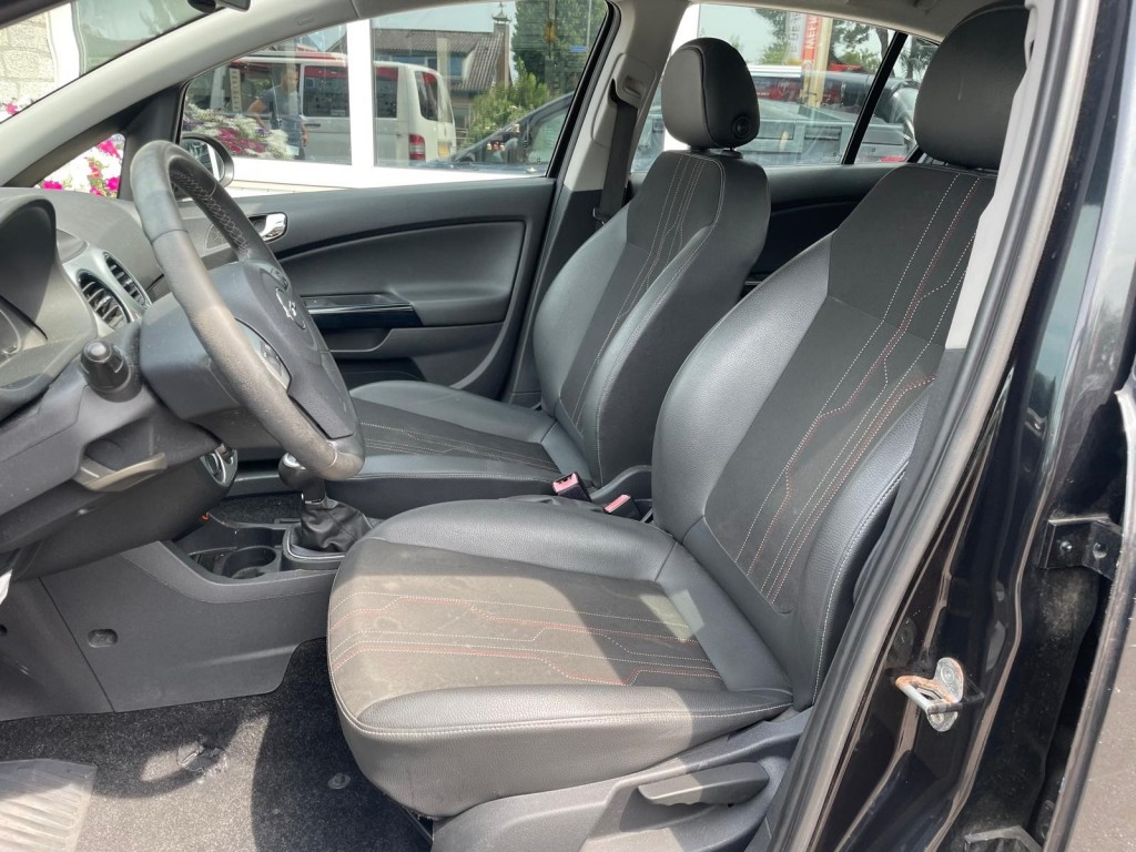 OPEL-CORSA-1.2-16V COSMO