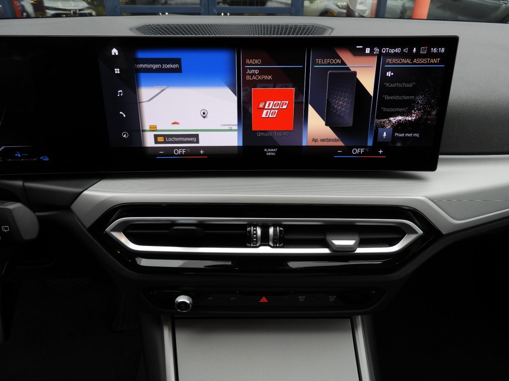 BMW-3-SERIE-320E PLUG-IN HYBRID WIDESCREEN NIEUW MODEL