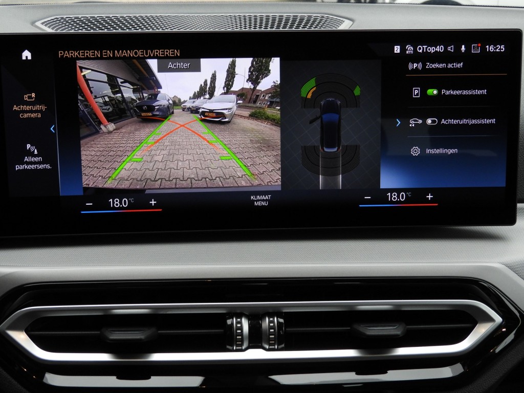 BMW-3-SERIE-320E PLUG-IN HYBRID WIDESCREEN NIEUW MODEL