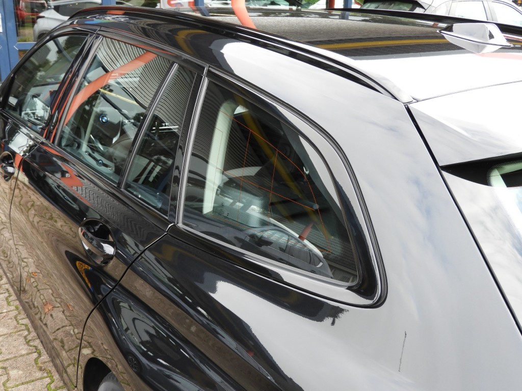 BMW-3-SERIE-320E PLUG-IN HYBRID WIDESCREEN NIEUW MODEL