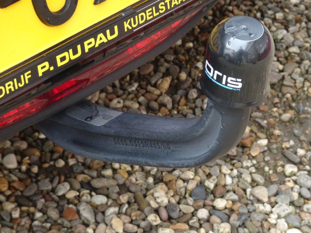 OPEL-CORSA-1.2 GS LINE