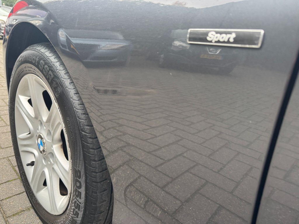 BMW-1-SERIE-118i 170pk Sportline,Leer,Xenon,Navi,Clima,Cruise,Dealer OH