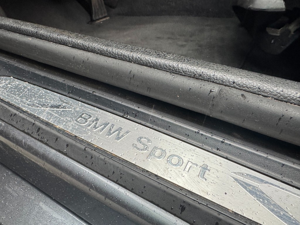 BMW-1-SERIE-118i 170pk Sportline,Leer,Xenon,Navi,Clima,Cruise,Dealer OH